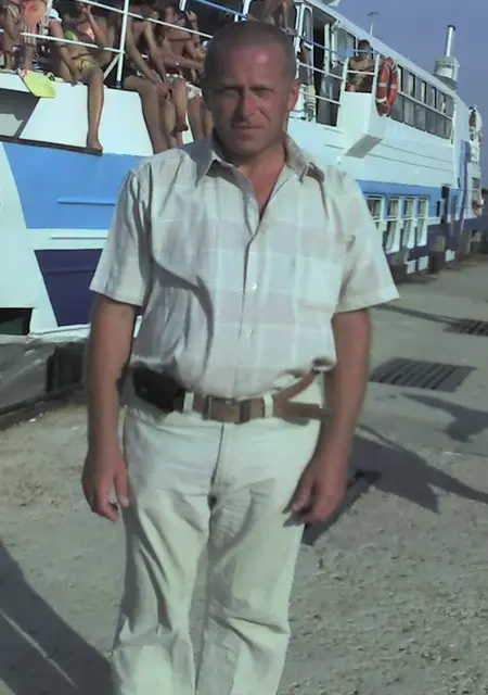 Yury из Балаклеи, мне 60, познакомлюсь на одну ночь