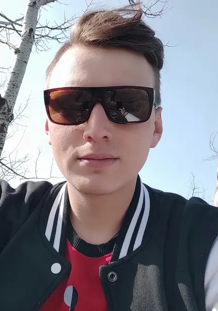 Максим из Кременчуга, мне 26, познакомлюсь для вирта