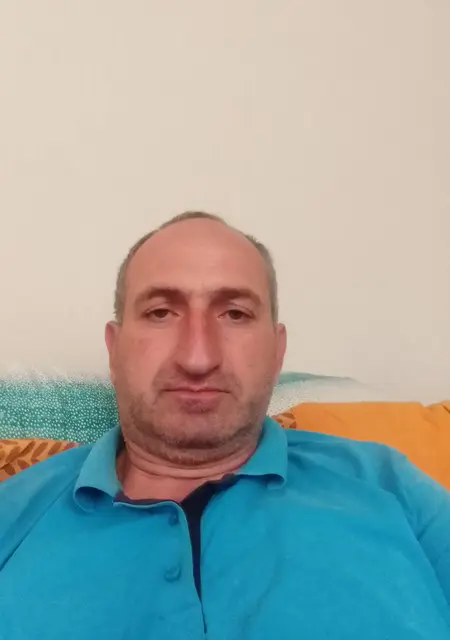 Я Араик, 47, знакомлюсь для дружбы в Ереване