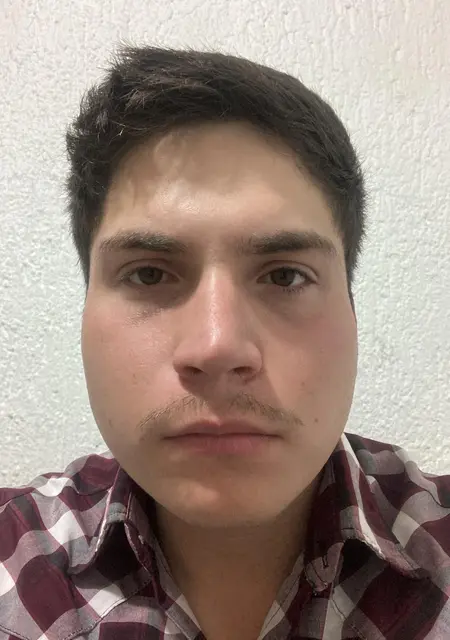 Alejandro из Сапопана, мне 25, познакомлюсь для приятного времяпровождения