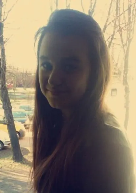 Я Белла, 18, из Днепра, ищу знакомства без обязательств