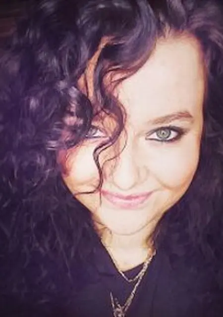 Вероника из Кривого Рога, мне 21, познакомлюсь для дружбы