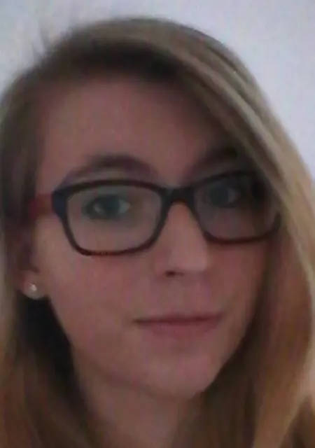 Я Дина, 18, знакомлюсь без обязательств в Обухове