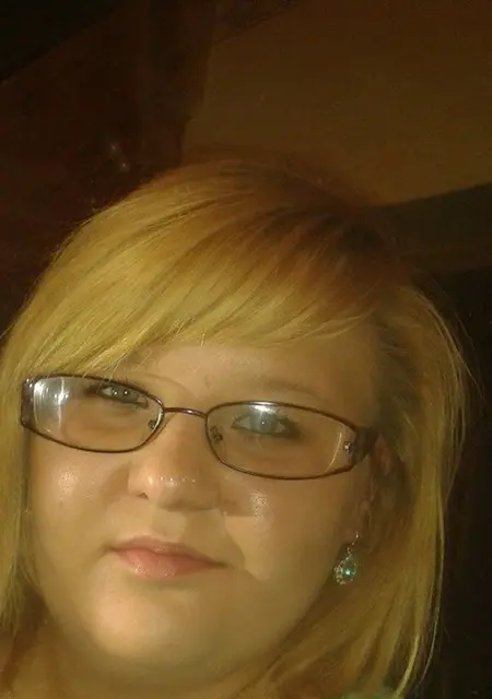 Виктория з Кропивницький, мені 22 років, познайомлюсь для вірт