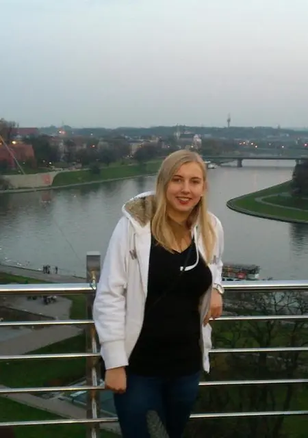 Я Снежана, 26, из Одессы, ищу знакомство для постоянных отношений