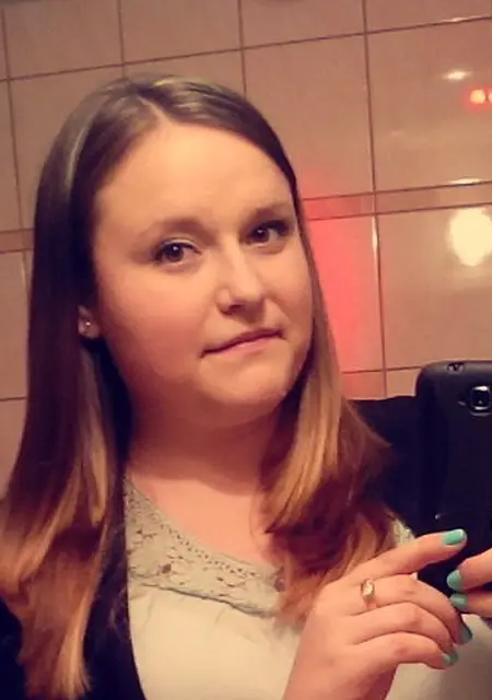 Ксения з Одеси, шукаю на сайті спілкування