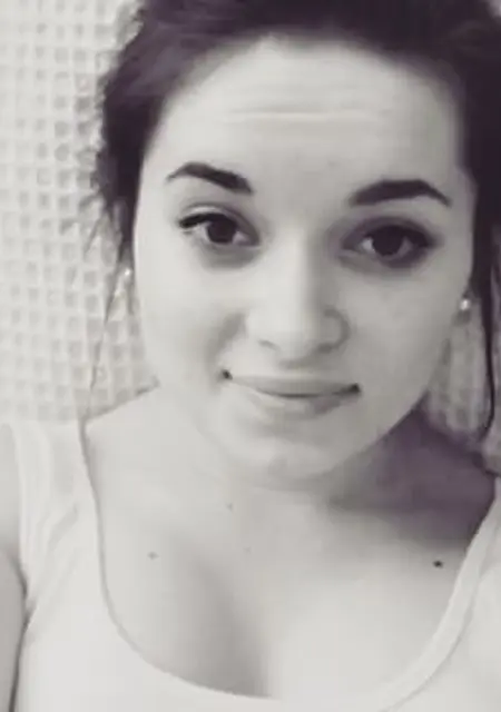 Я Галина, 20, из Сарн, ищу знакомство для постоянных отношений