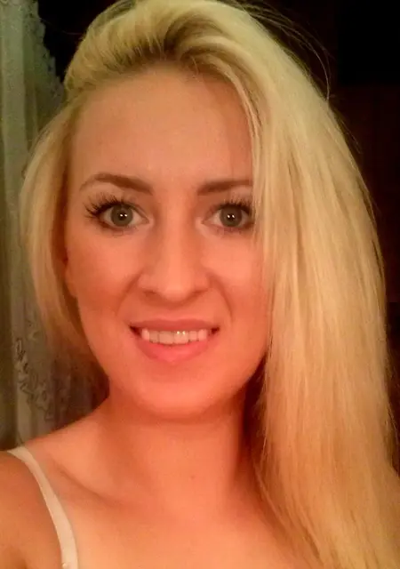 Я Любовь, 22, из Пинска, ищу знакомство для постоянных отношений