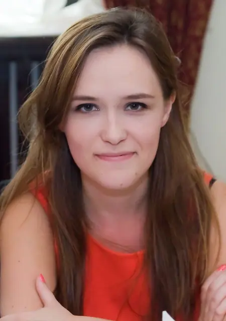 Я Ульяна, 24, из Клейников, ищу знакомство для постоянных отношений