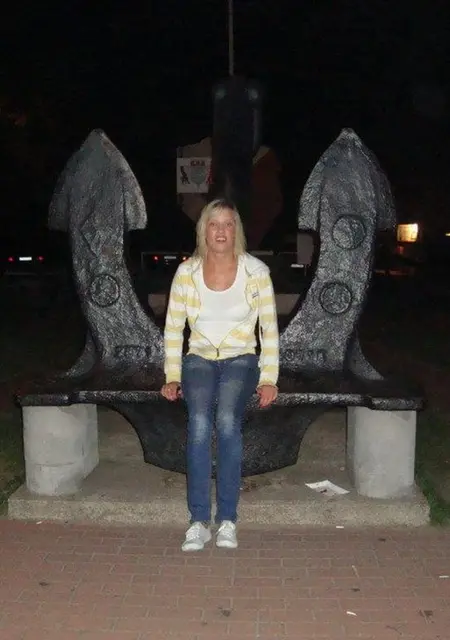 Ангелина из Лельчиц, ищу на сайте дружбу