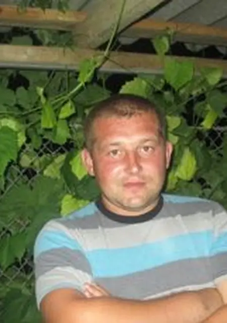 Я Денис, 37, знакомлюсь без обязательств в Хмельницком