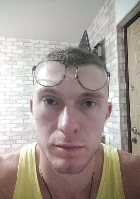 Damien з Полтавы, мені 31 років, познайомлюсь без зобов'язань