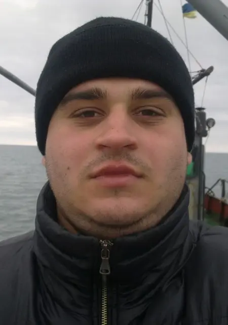 Валера з Миколаєва, шукаю на сайті знайомства на одну ніч