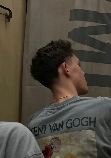 Illia из Харькова, ищу на сайте знакомства на одну ночь