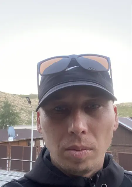 Я Aleks, 34, из Усть-Каменогорска, ищу знакомство для открытые отношения