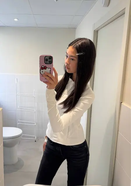 Я , 26, из Тегерана, ищу знакомство для совместных путешествий