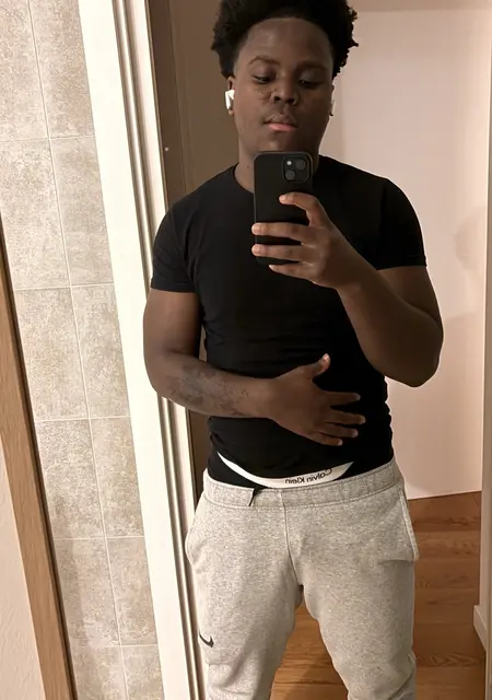 Я Samuel, 18, из Тревизо, ищу знакомства на одну ночь