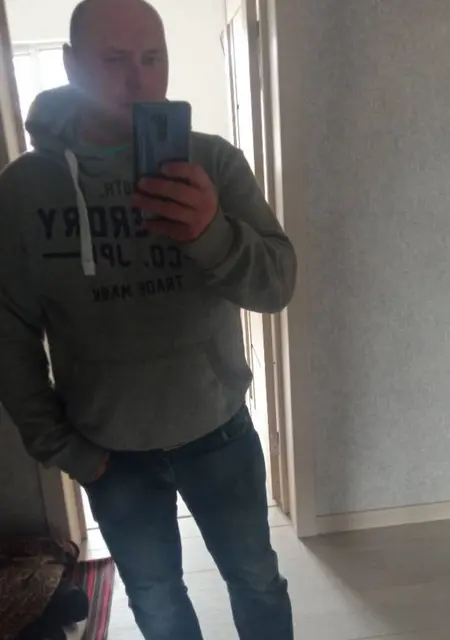 Vlad из Кобрина, ищу на сайте знакомства без обязательств