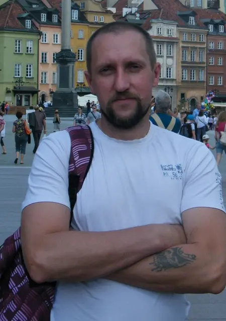 Я Алексей, 44, из Гродно, ищу знакомства на одну ночь