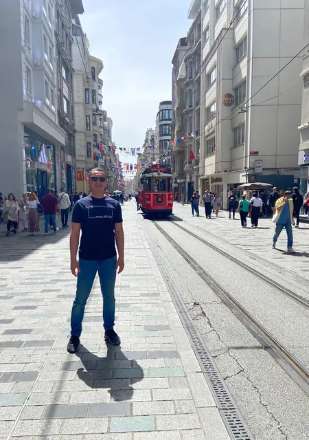 Я Руслан, 35, знакомлюсь без обязательств в Актау