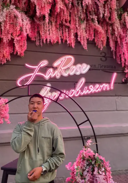 Эзир из Лондона, ищу на сайте знакомства на одну ночь