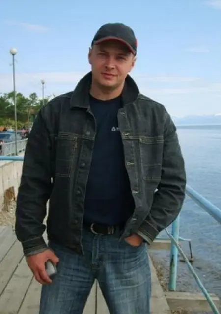 Я Oleg, 52, из Бердянска, ищу знакомства без обязательств