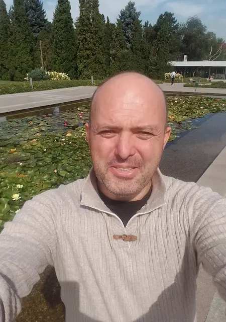 Дмитрий из Алматы, мне 43, познакомлюсь без обязательств