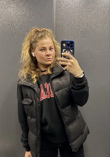 Yekaterina de Málaga, tengo 35 años, lista para conocer para pasatiempo agradable