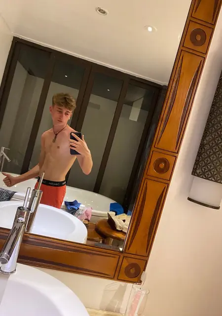 Я Ferran, 19, из Лерида, ищу знакомство для постоянных отношений