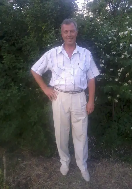 Анатолий из Мариуполя, мне 58, познакомлюсь для приятного времяпровождения