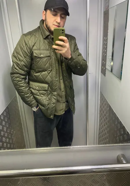 Я Амир, 29, из Амстердама, ищу знакомство для общения