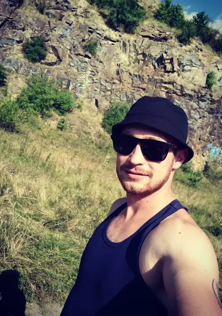 Богдан из Краматорска, мне 27, познакомлюсь без обязательств