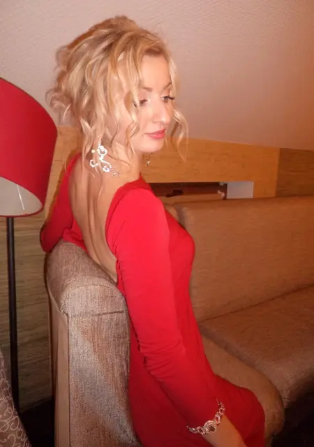 Я Mary, 34, из Николаева, ищу знакомство для приятного времяпровождения