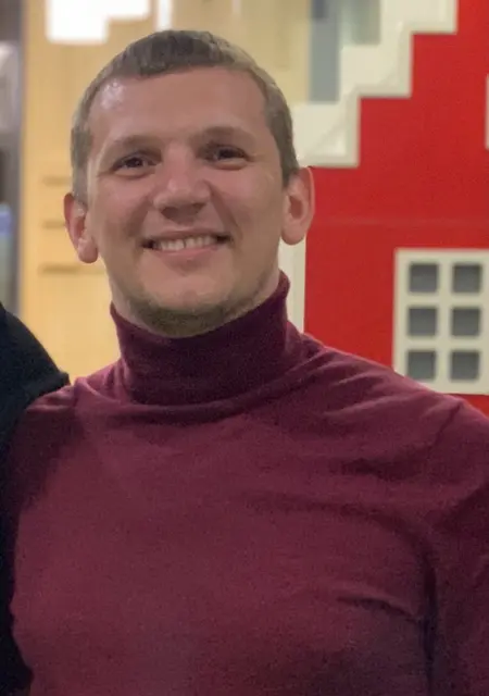 Yaroslav из Харькова, мне 38, познакомлюсь для постоянных отношений