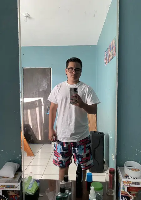 Ramsis из Тихуана, мне 21, познакомлюсь для дружбы