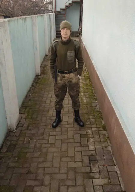 Я Влад, 33 років, знайомлюсь без зобов'язань у Донецьку