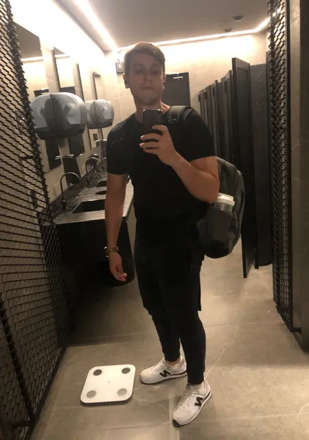 Leh из Куритибы, ищу на сайте вирта