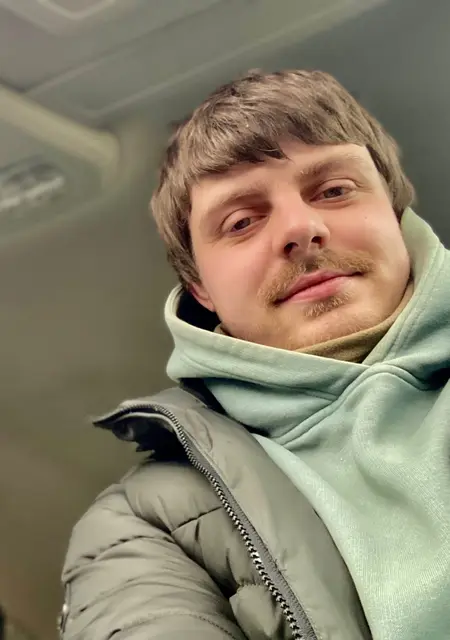 Я Никита, 27, из Краматорска, ищу знакомство для приятного времяпровождения