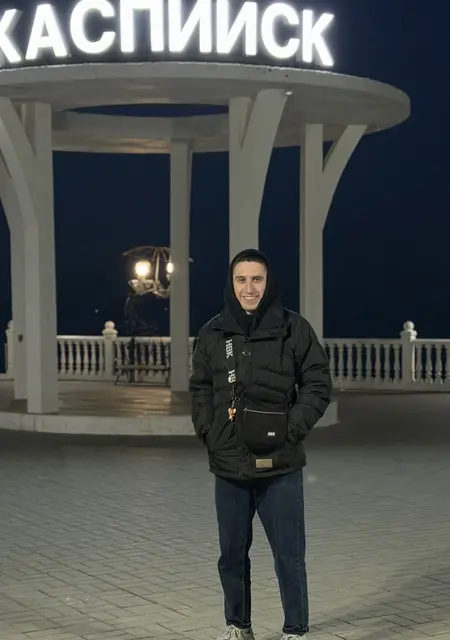 Тима из Вены, мне 23, познакомлюсь для вирта