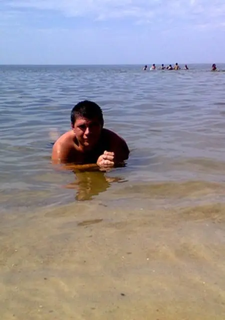 Я Александр, 37, знакомлюсь без обязательств в Кременчуге