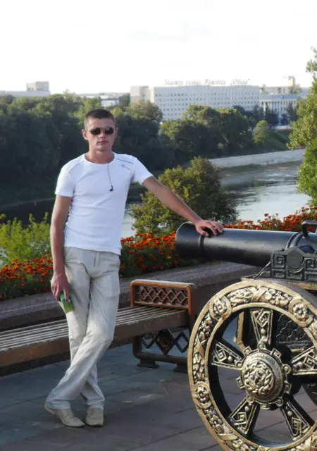Я Andrei, 34, из Витебска, ищу знакомства на одну ночь