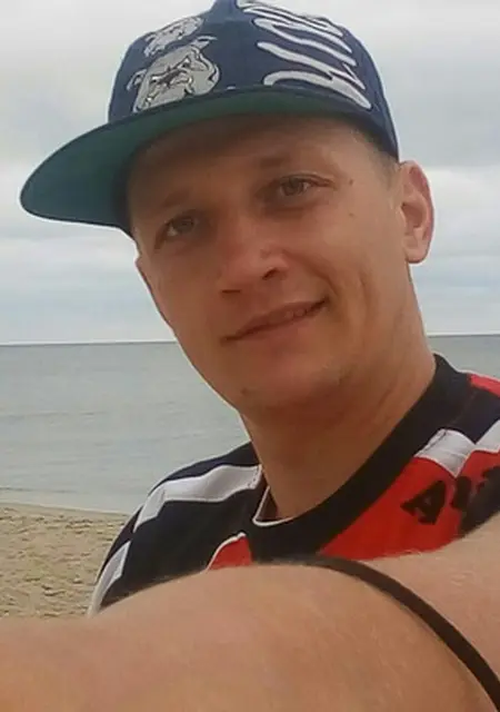 Я Hartwell, 39, знакомлюсь для вирта в Луцке