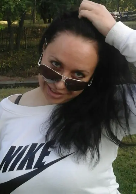 Карина из Сум, мне 40, познакомлюсь без обязательств