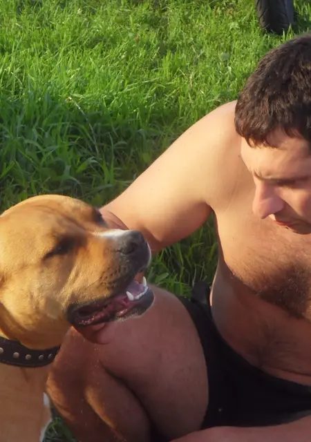 Виталий из Луганска, мне 41, познакомлюсь на одну ночь