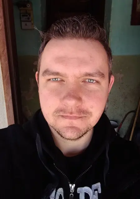 Vlad из Гродно, мне 40, познакомлюсь на одну ночь