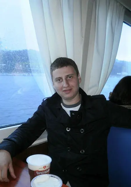 Санька з Нікополя, мені 37 років, познайомлюсь на одну ніч