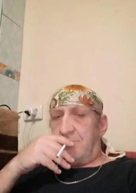 Я Игорь, 54, знакомлюсь на одну ночь в Киеве
