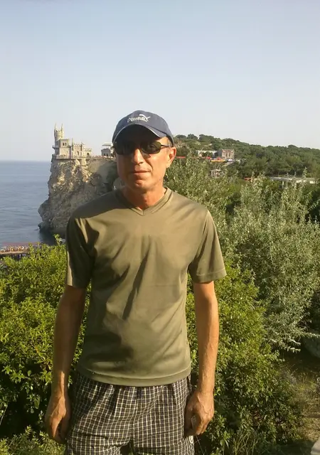 Я Виктор, 63, знакомлюсь без обязательств в Днепре