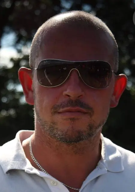 Я Dave, 45, знакомлюсь в Стокгольме