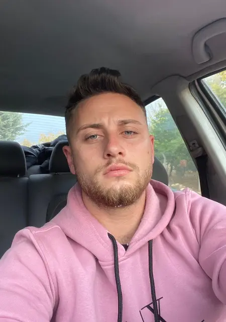 Mehmet из Измира, ищу на сайте знакомства на одну ночь